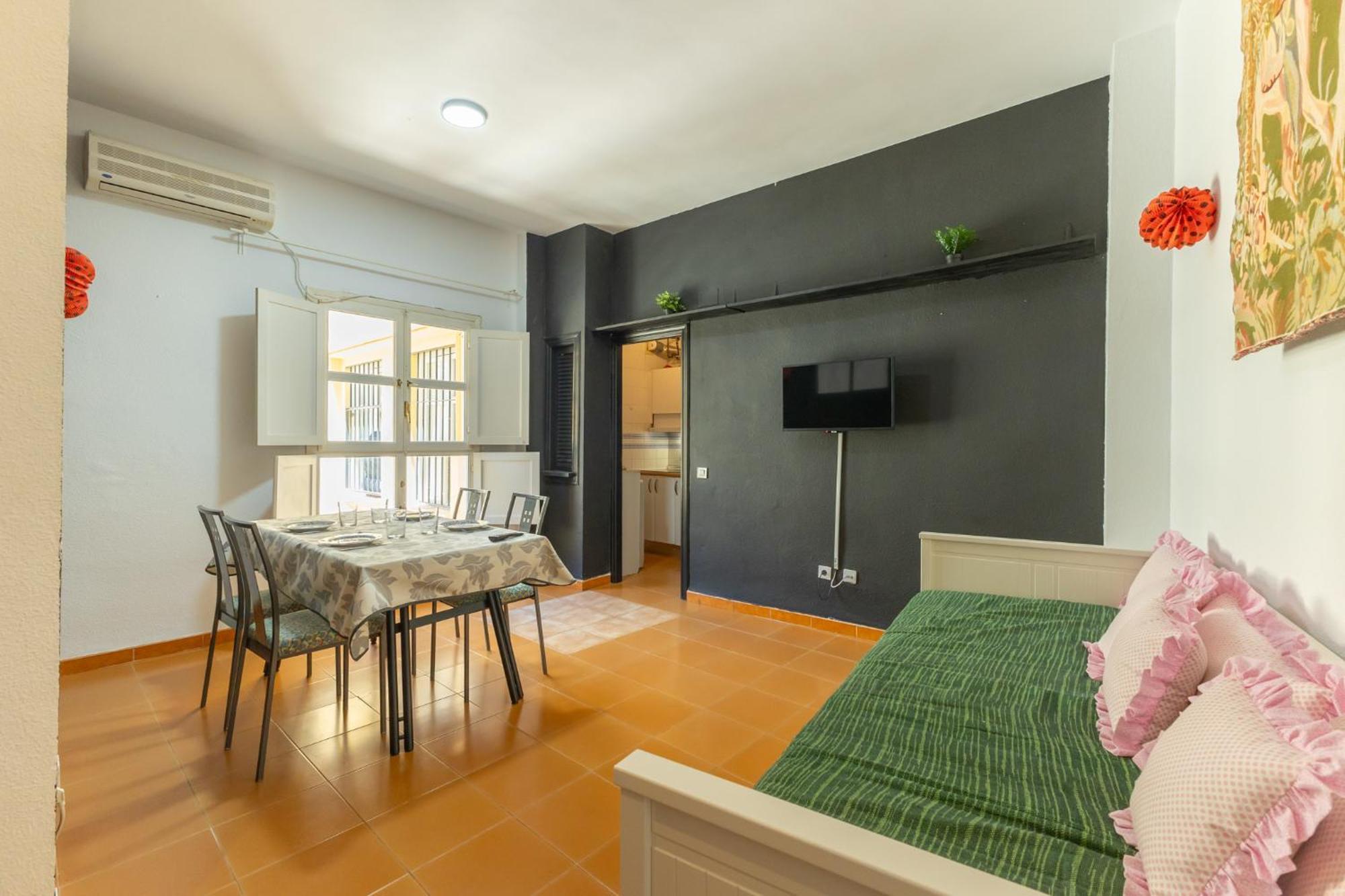 Conde Center Premium Suites, Free Parking Seville Exterior photo